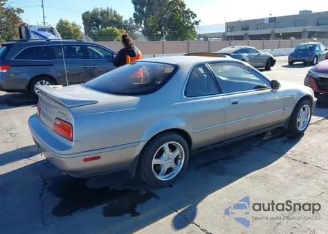 1992 Acura Legend Ls from USA, damaged, VIN JH4KA8278NC001075